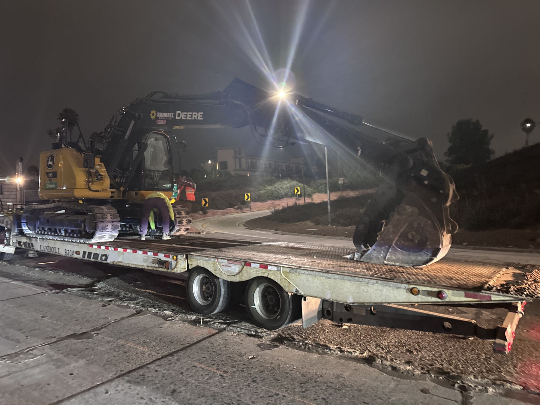SSD Paving equipment mobilizing
