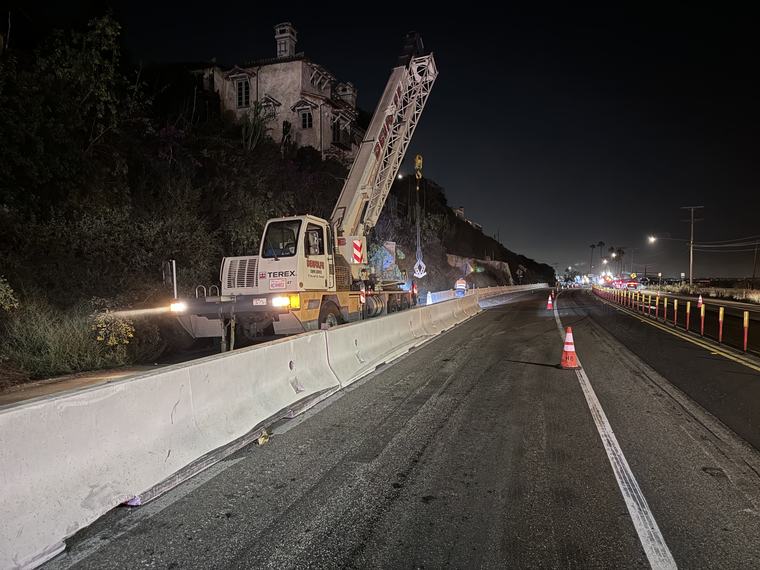 K-rail crane placement